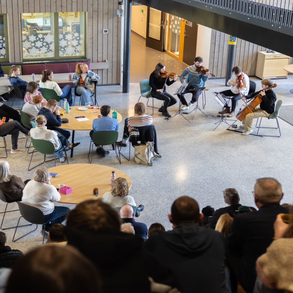 Lunsjkonsert Røros videregående skole
