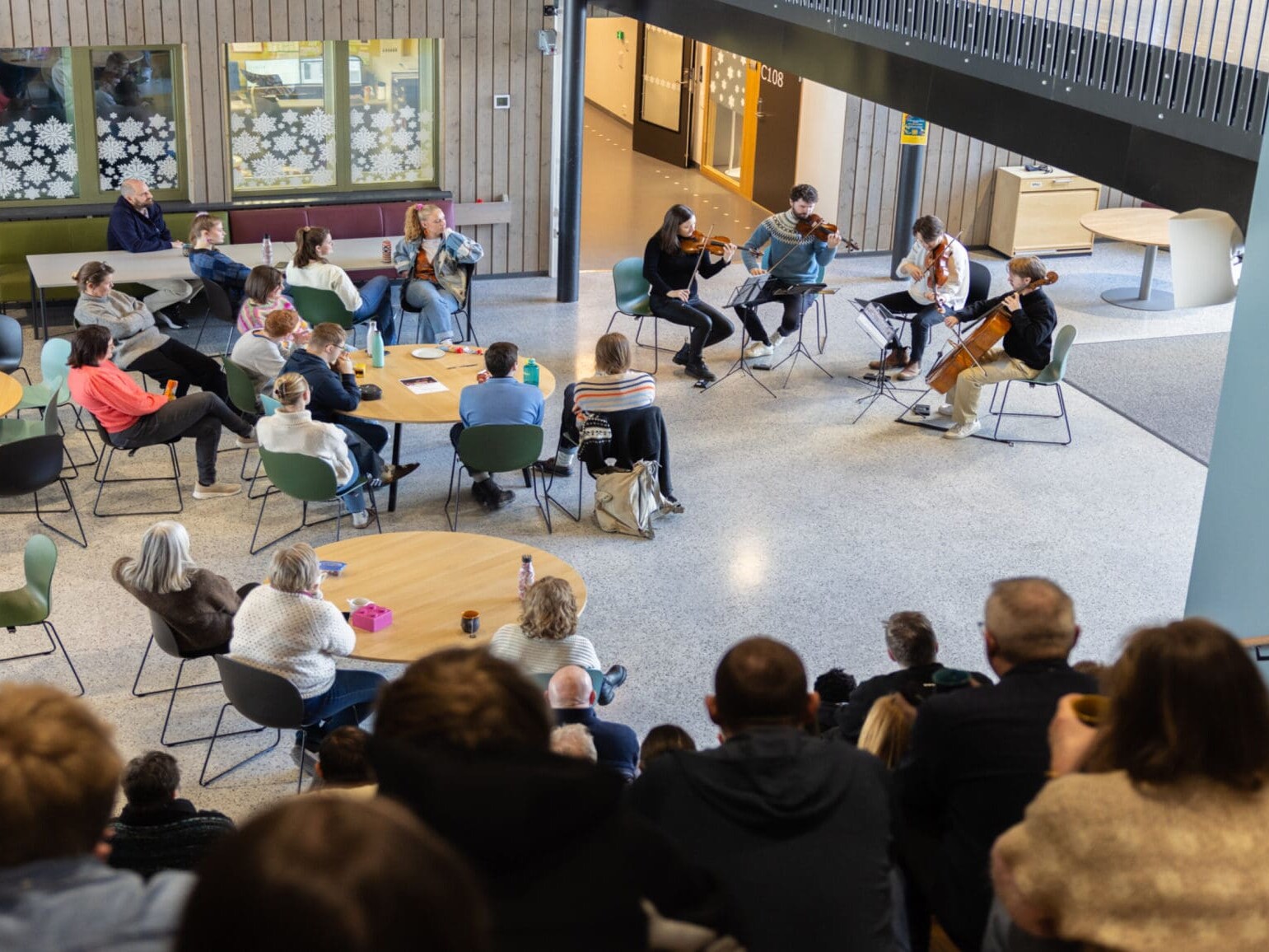 Lunsjkonsert Røros videregående skole
